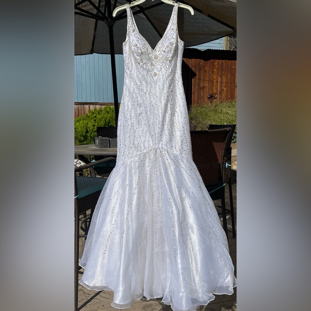 Alyce Designs Wedding / prom / formal gown